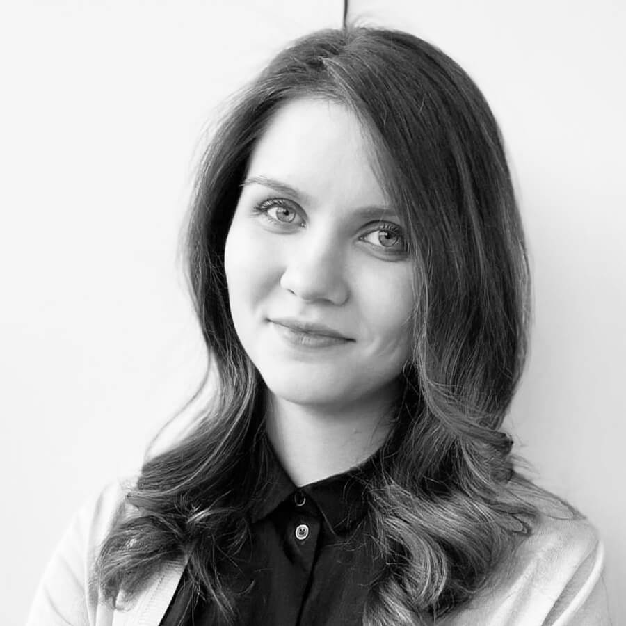 Анна Железнова
