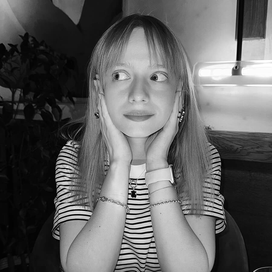 Полина Агибалова